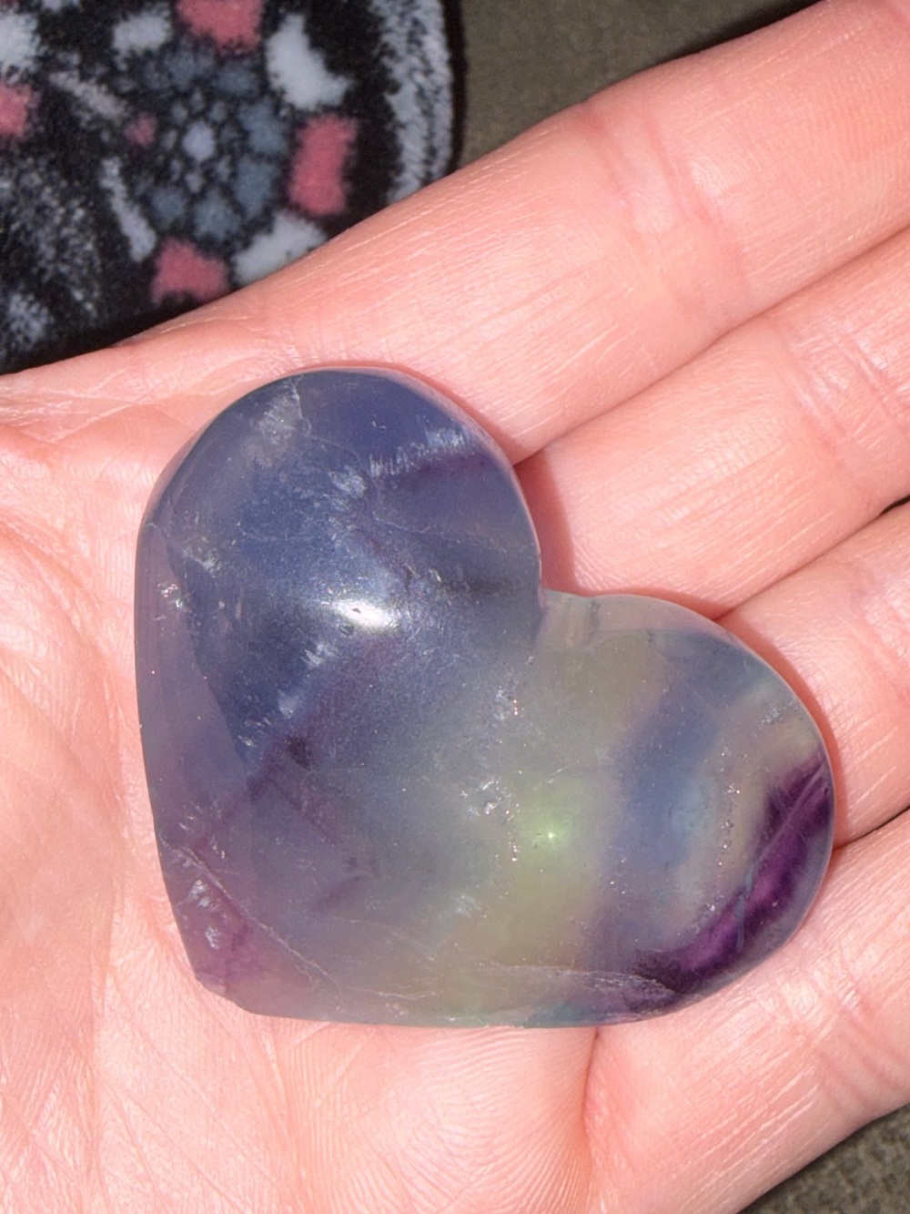CRYSTAL HEARTS - Picture 4 of 4